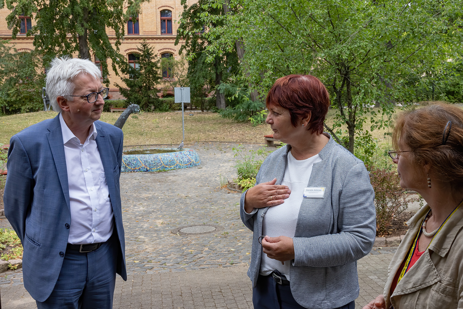 Staatssekretär Wolfgang Beck und K. Kölzner (Geschäftsführerin BFW Halle (Saale)